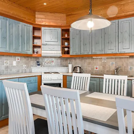 Kinostupa 2a - 15-16 By Interhome 루카