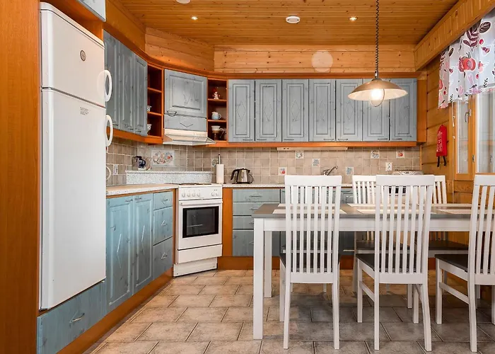 Kinostupa 2a - 15-16 By Interhome ルカ